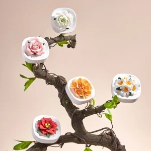 Artisan Ceramic Floral Car Decor – Handcrafted Aromatherapy